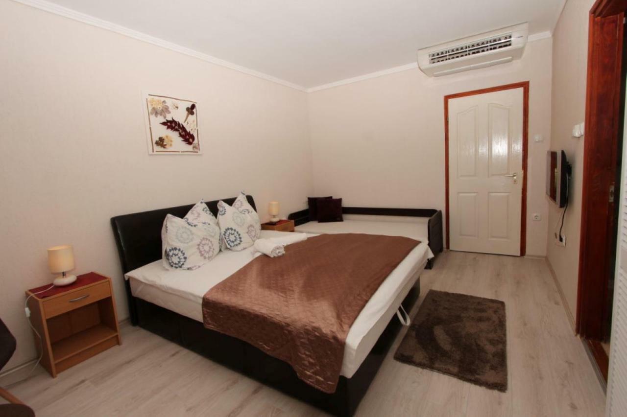 Ariel Apartmanok Siófok Exterior foto